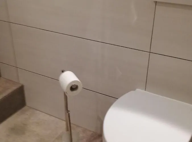 Emmerich S Neu Errichtete Dg-wohnung Διαμέρισμα *